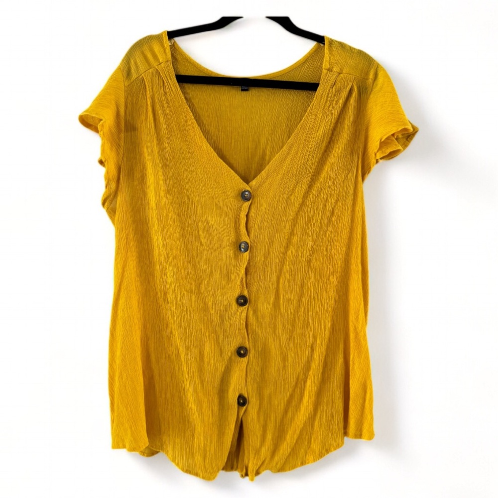 Le Rouge Yellow Button-Front Crinkle Blouse Size 2X - Smocked Waist V-Neck